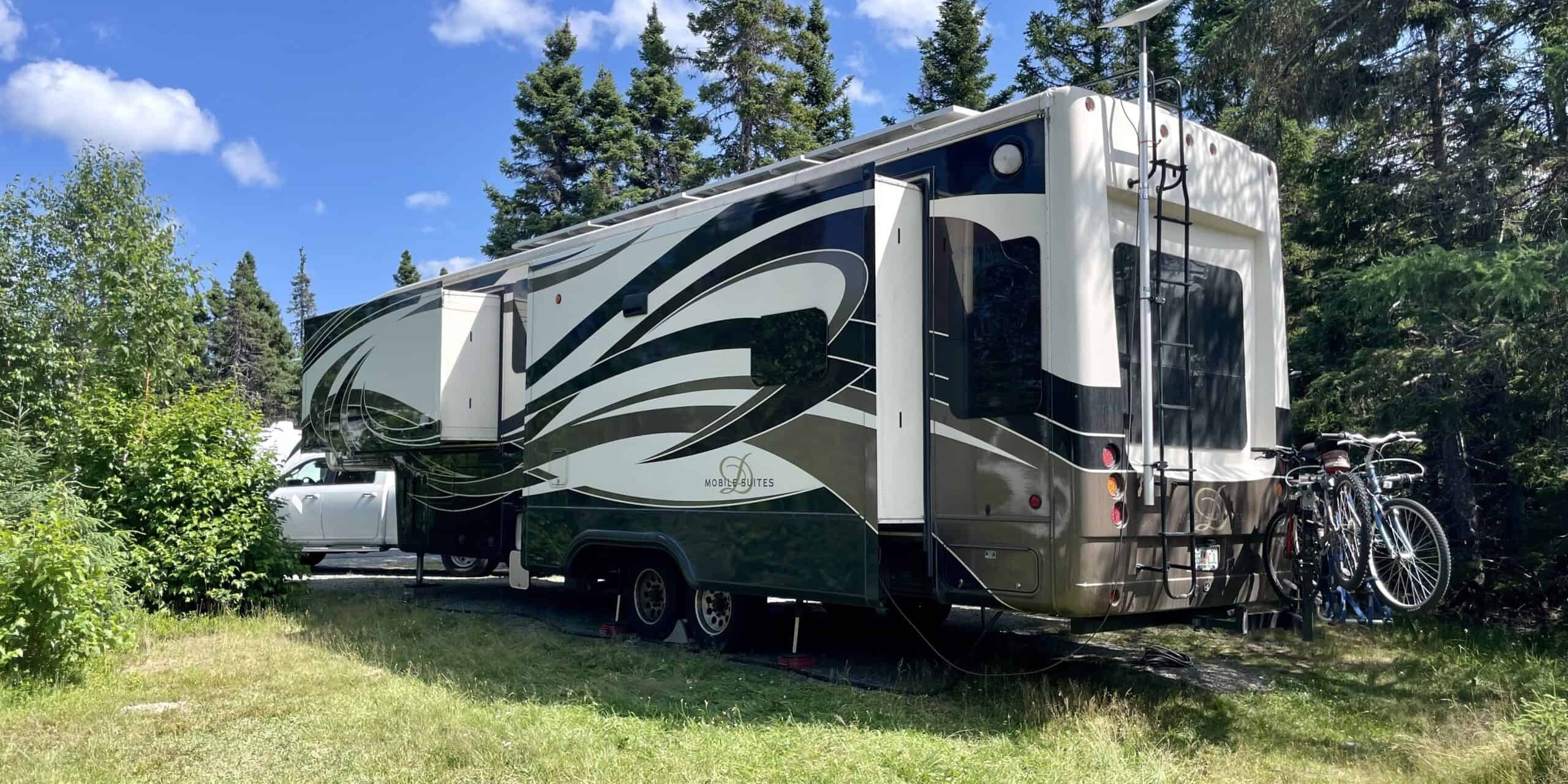 RV Camping Hacks for Beginners Mastering the Mobile Adventure RV Camping Hacks for Beginners: Mastering the Mobile Adventure