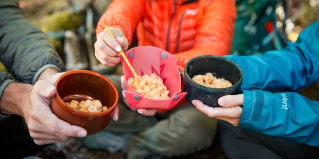 How to Eat Healthy While on a Camping Trip